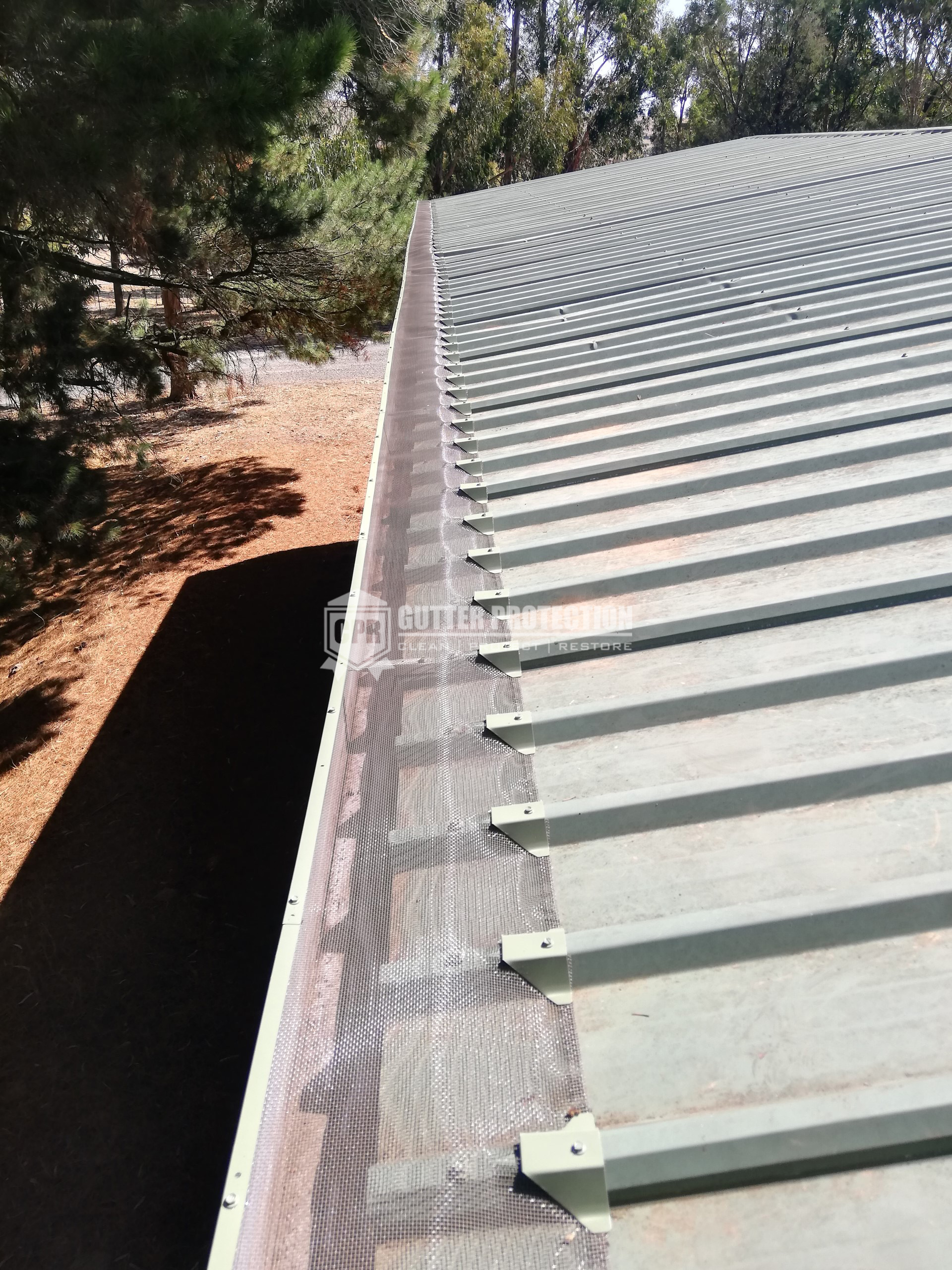 Metal Trim Deck Roof
