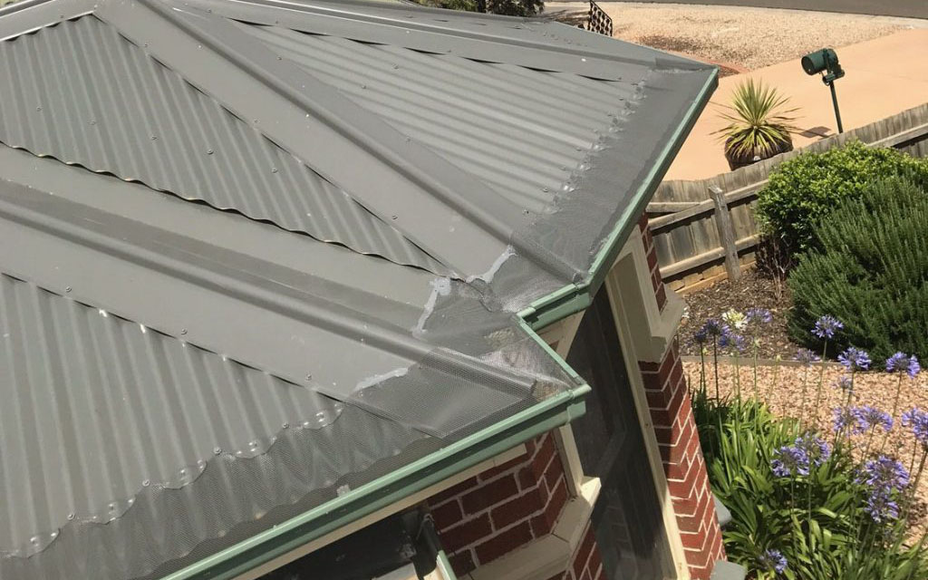 Gutter Guard Protection Prevents Rainwater